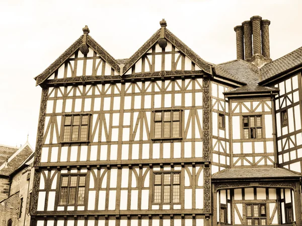 Tudorbau — Stockfoto