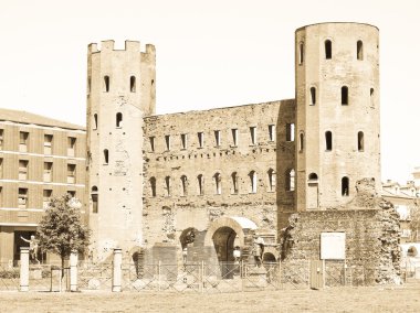 Torri palatine, Torino