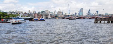 Londra 'da Thames Nehri