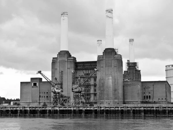巴特西发电站伦敦 — 图库照片