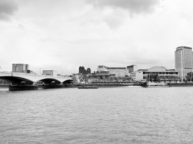 River thames south bank, Londra