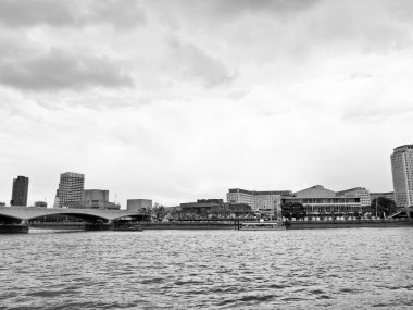 Londra 'da Thames Nehri