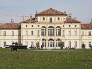 La tesoriera, Torino