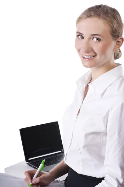Giovane donna d'affari con computer portatile, isolato — Foto Stock