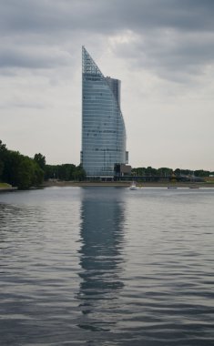 Modern bina iskelesi, riga