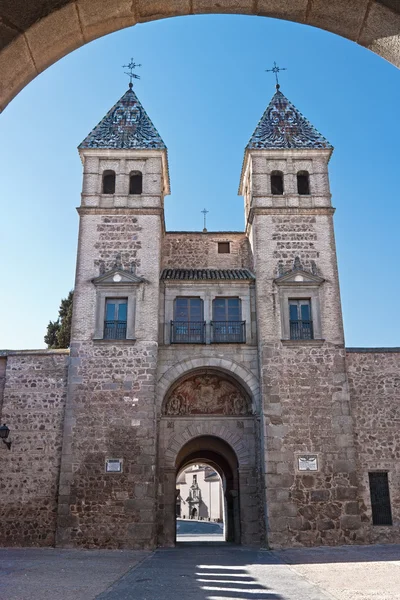 Puerta Bisagra, Toledo, İspanya — Stok fotoğraf