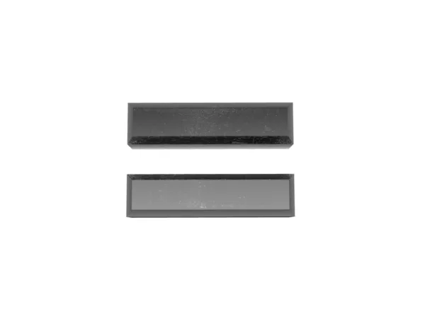 3d metal sinal de igualdade, sobre um fundo isolado branco . — Fotografia de Stock