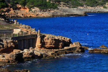 güzel küçük koyda Ibiza, baleares Adası, İspanya.