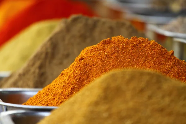 Traditionella kryddor-marknaden i Indien — Stockfoto