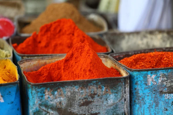 Mercado de especias tradicionales en la India — Foto de Stock