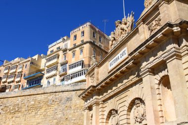 victoria gate, valletta, malta'nın başkenti girişleri