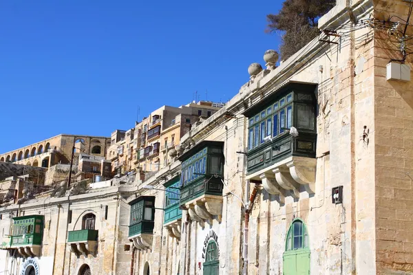 Παραδοσιακή αρχιτεκτονική Μάλτας στη Βαλέτα, Μάλτα — Φωτογραφία Αρχείου
