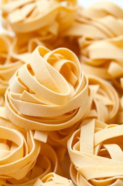 İtalyan makarna fettuccini