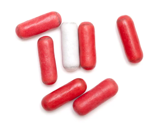 Pillole di caramelle isolate su sfondo bianco — Foto Stock