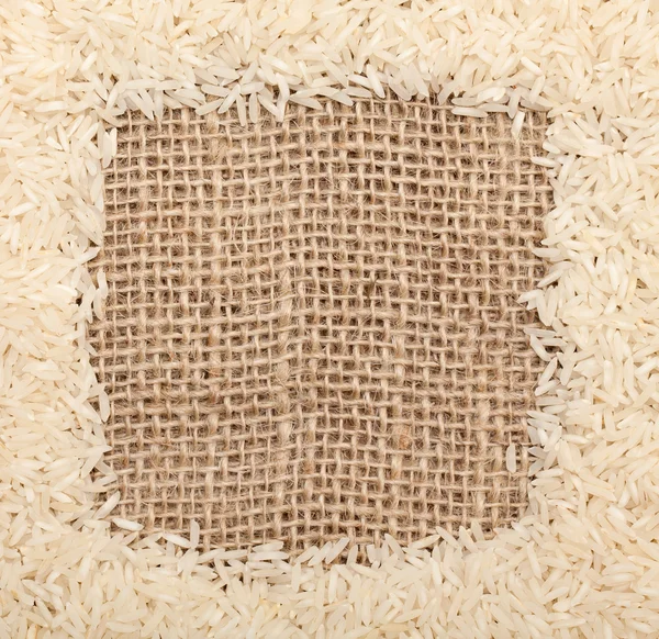 Рис на мешковине — стоковое фото