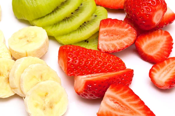 Tăiați fructe pe alb — Fotografie, imagine de stoc