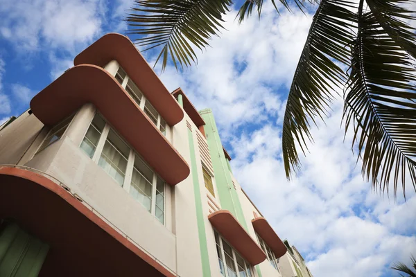 Colorida arquitectura art deco de Miami Beach — Foto de Stock