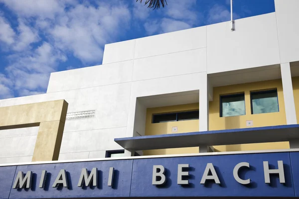 Miami sinal de praia — Fotografia de Stock