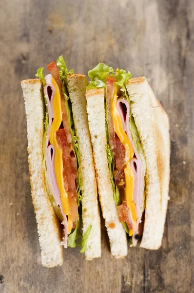 Sandwich with vegetables — Stock Photo, Image