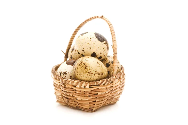 Uova nel cestino — Foto Stock