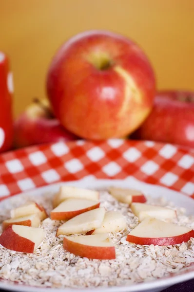 Granen met appels — Stockfoto