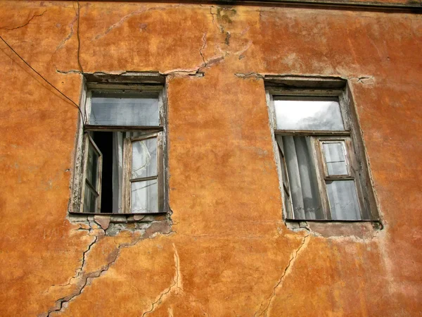 stock image Walls around houses destroyed by an earthquake