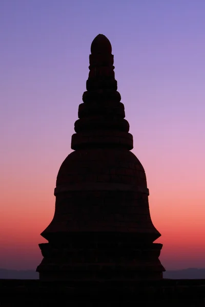 Sylwetka pagody, bagan, myanmar — Zdjęcie stockowe