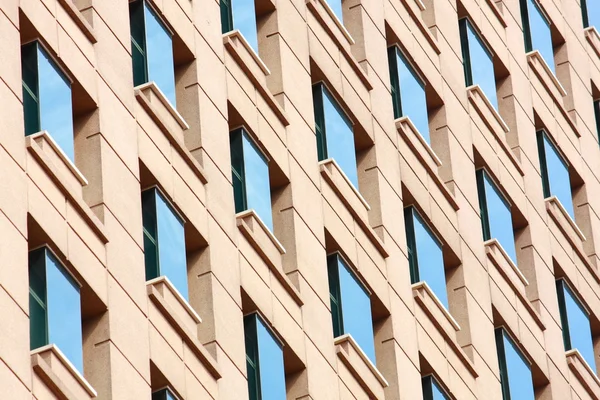 건물 미러 패턴 — 스톡 사진