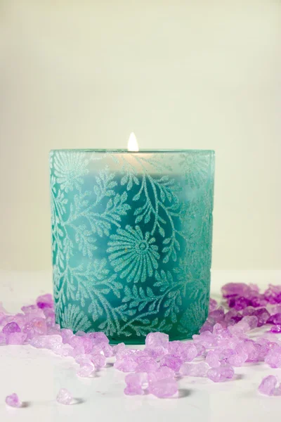 Green Candle and Sea Salt - Side View — Stock Photo, Image