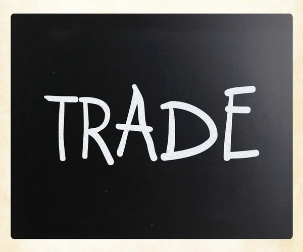 "Trade" handwritten with white chalk on a blackboard — Stock Photo, Image