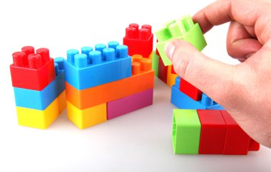 plastik oyuncak blokları