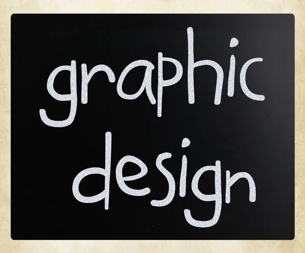 "Graphic design"handgeschreven met wit krijt op een bord — Stockfoto