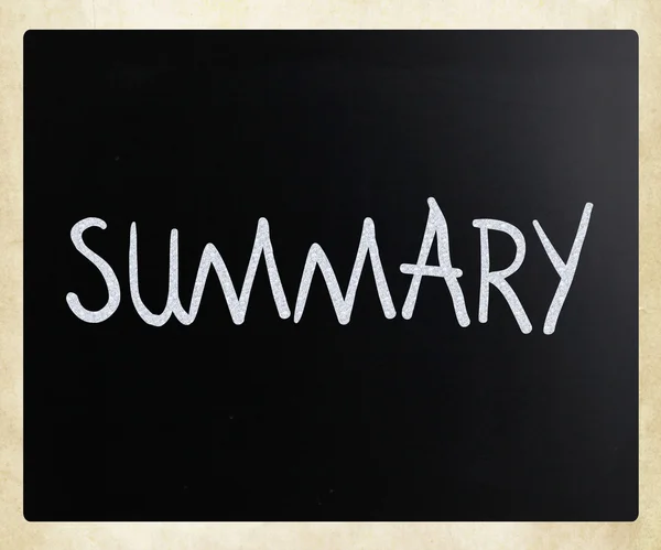 "Summary" handwritten with white chalk on a blackboard — Stock Photo, Image