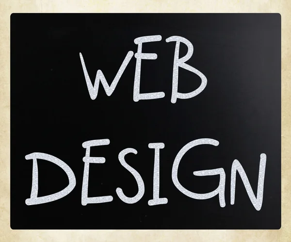 "黒板に白いチョークで手書きの「ウェブデザイン」 — ストック写真