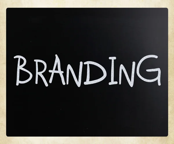 "Branding "odręczne z białą kredą na tablicy — Zdjęcie stockowe