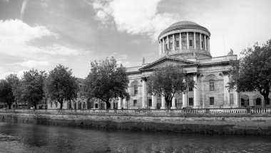 Four Courts in Dublin clipart