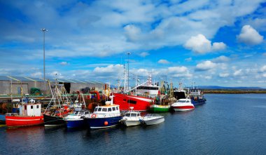 Rossaveel harbour clipart