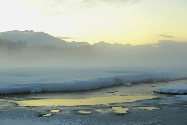Chilkat Vadisi kapsayan kar altında — Stok fotoğraf