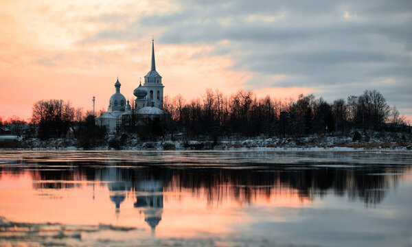 Nikolo Medvedsky Monastery in New Ladoga after sunset.