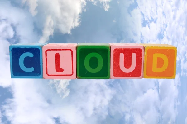 Nube en letras de bloque de juguete — Foto de Stock