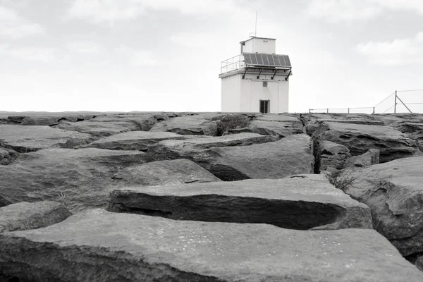 Phare Burren sur les rochers — Photo