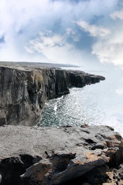 Clare útesu okraje zobrazení — Stock fotografie