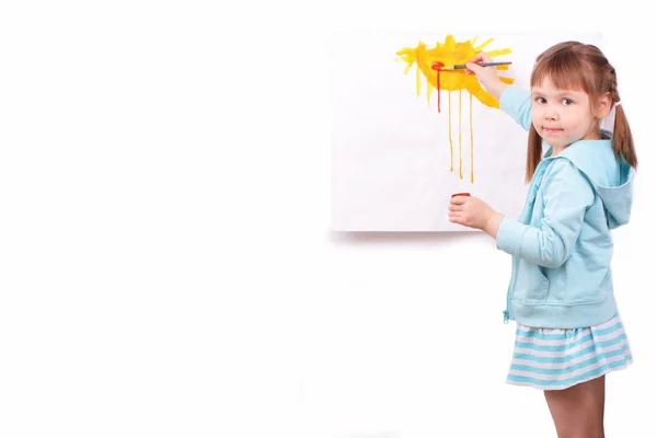 Bambina disegna un bel disegno — Foto Stock