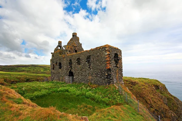 Galdenoch kasteel in de buurt van portpatrick — Stockfoto