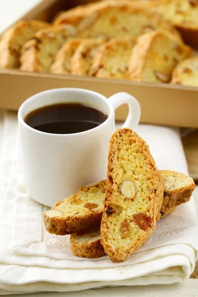 Traditional Italian biscotti cookies with almonds — Stock Photo, Image
