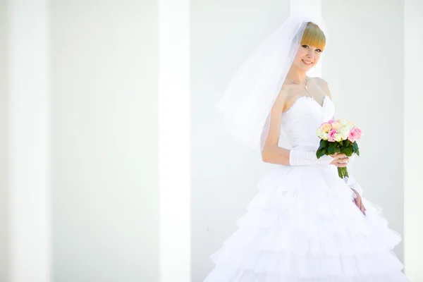 Een mooie bruid — Stockfoto