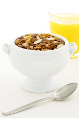 lezzetli Sağlıklı Çikolata müsli veya granola