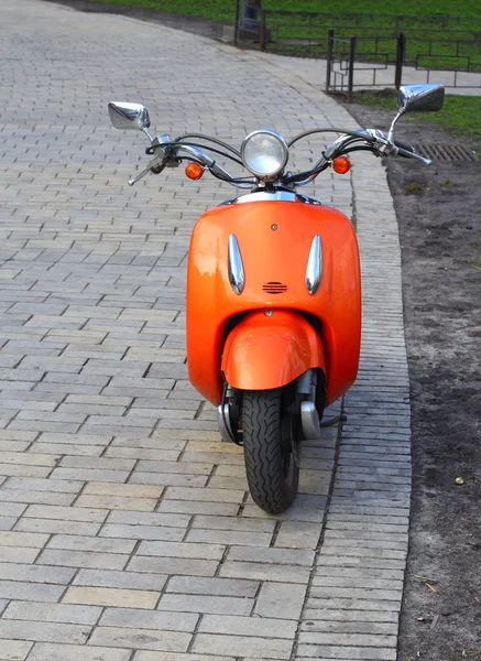 Scooter orange — Photo