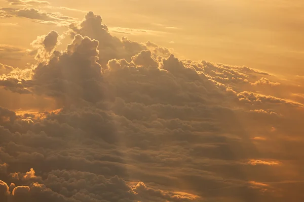 Dramatisk himmel på luft — Stockfoto