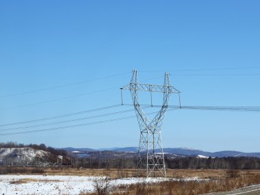 field yakınındaki elektrikli ızgara